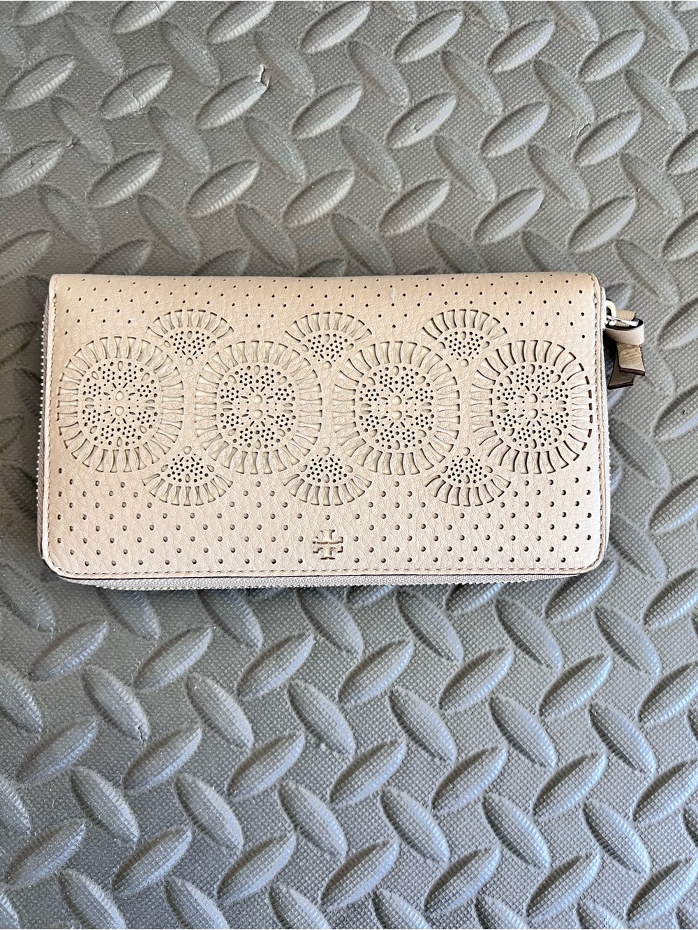 Tory Burch Zoey Perforated Laser Cut Zip Around Wallet French Grey Leather